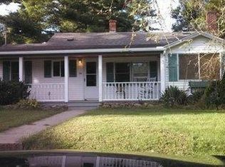 8 Kingstown Rd, Richmond, RI 02898