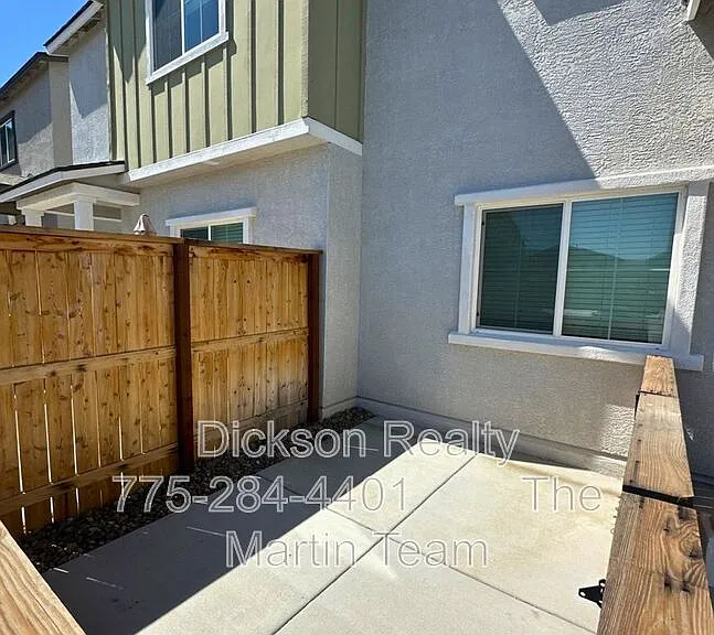 4208 Fawnridge Pl — Photo 2