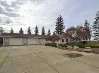 7619 E Saginaw Ave, Selma, CA 93662