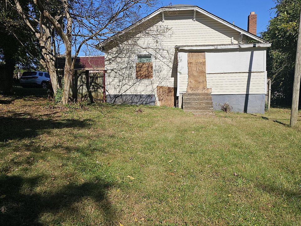 2nd image of 929 Key St