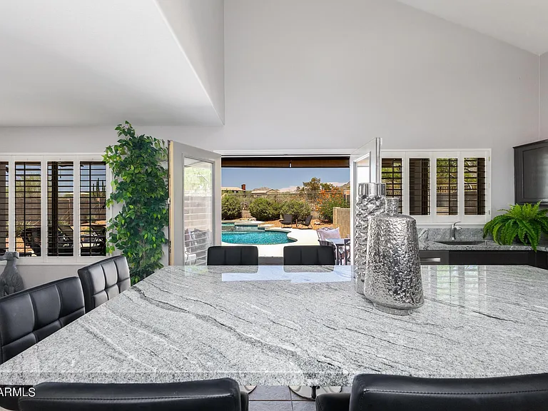 10458 E Karen Dr — Photo 18