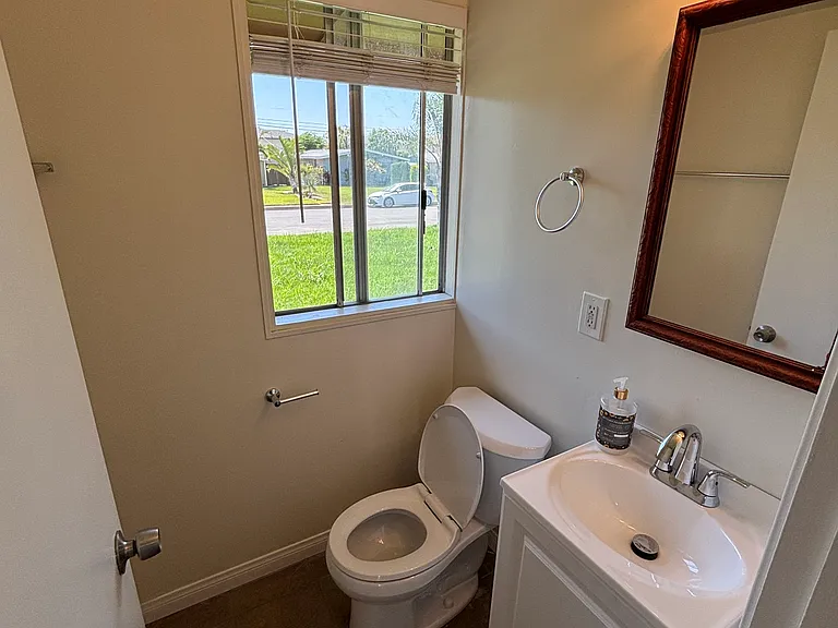 238 S Gardenglen St — Photo 13