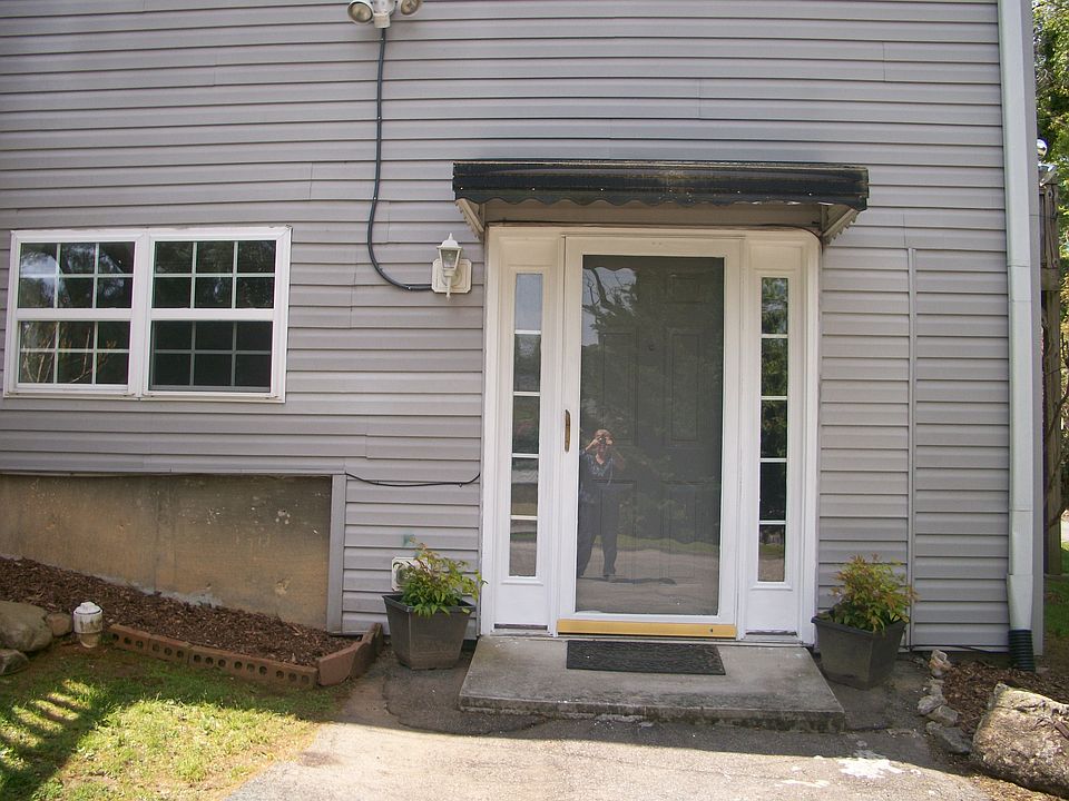 1st image of 186 Enota Ave NW APT C