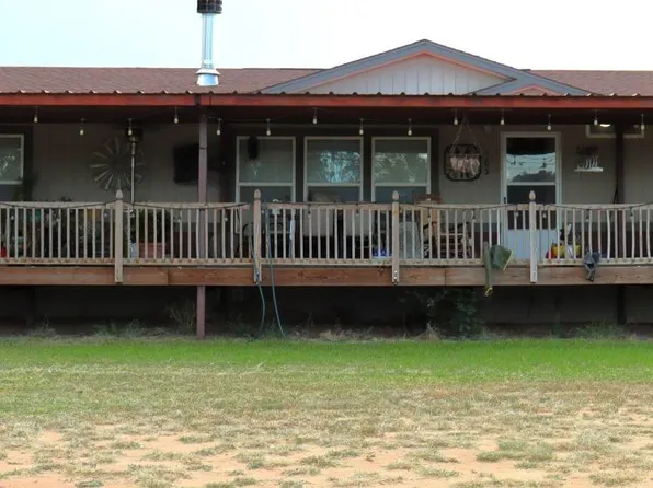 103 N Sunset Ave, Littlefield, TX 79339