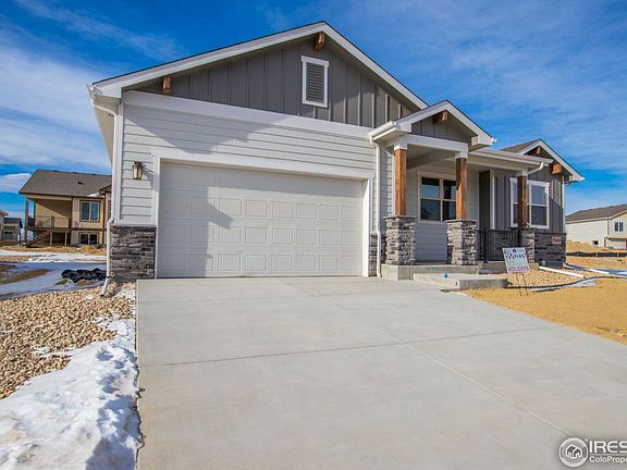 3rd image of 5680 Clarence Dr