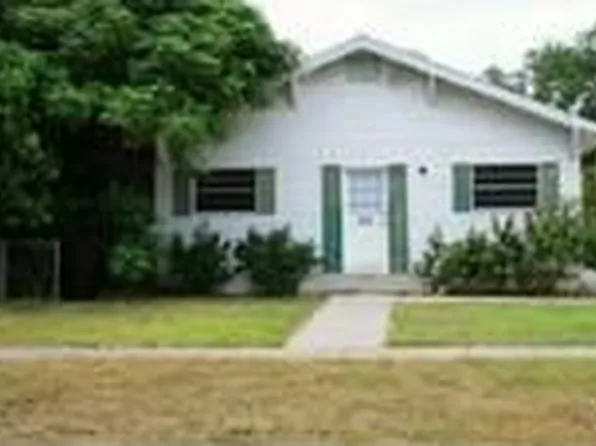 818 Grand Central St, Clearwater, FL 33756