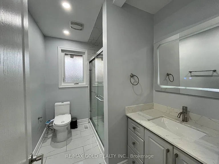30 Moynes Ave — Photo 20