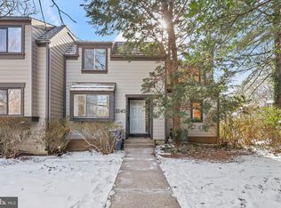 1545 Scandia Cir, Reston, VA 20190