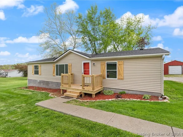 3831 E Bethleham Church Rd, Palmyra, IN 47164