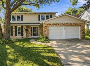 1308 Old Dominion Rd, Naperville, IL 60540