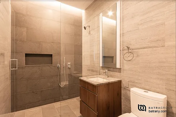 Rented by Batra Group Inc | media 18