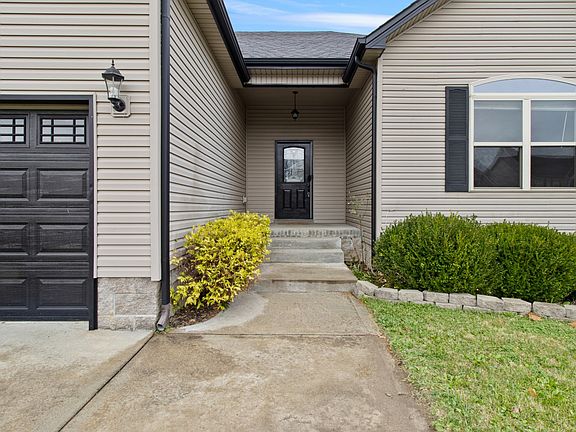 2nd image of 3751 Gray Fox Dr