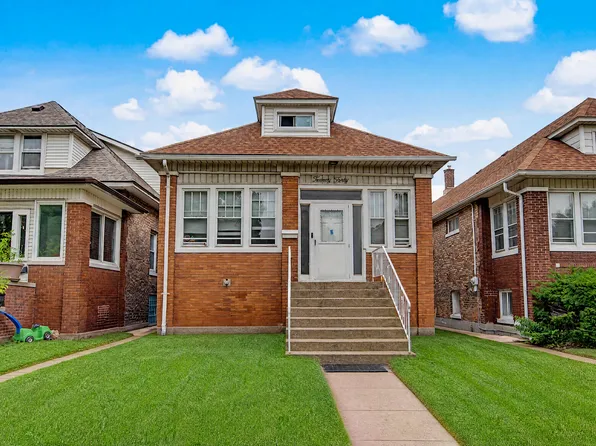 2040 Lincoln Ave, Whiting, IN 46394