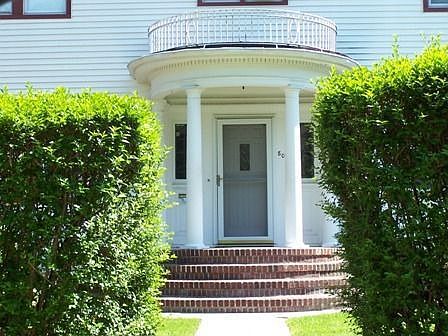  the front of 80 colonial pl.