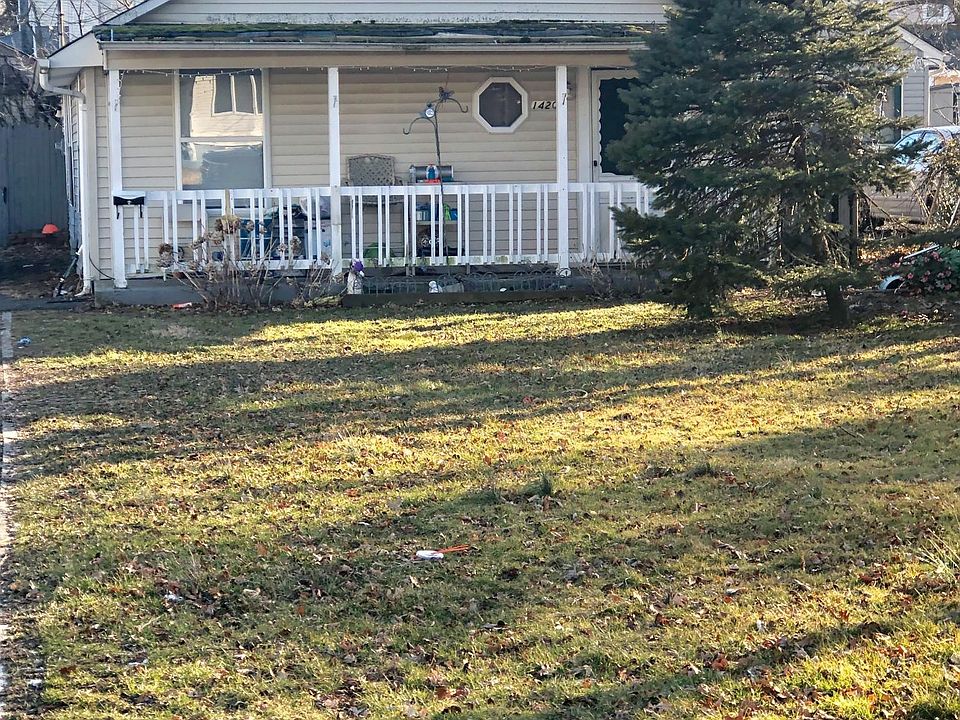 2nd image of 1420 7th Ave