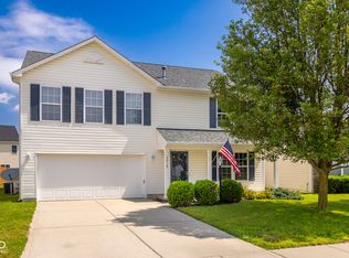 3019 Rolling Hill Dr, Columbus, IN