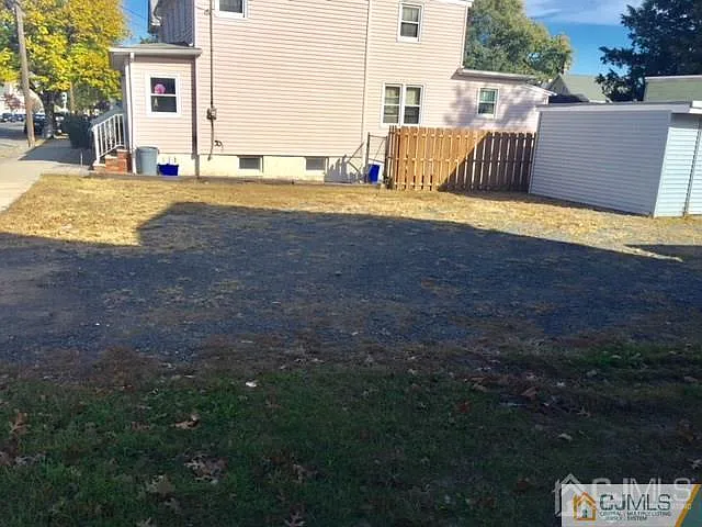 2 bed, 1.0 bath, $2,400 — Photo 3