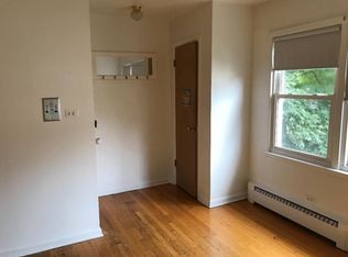 6116 N Hermitage Ave APT 3, Chicago, IL 60660