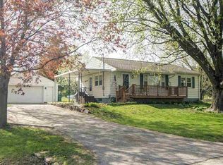 134 Marie Ave, Elk Run Heights, IA 50707