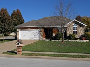 602 S Ashwood Ct, Nixa, MO 65714