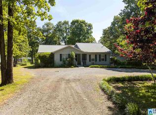 5655 Summer Place Rd, Cedar Bluff, AL 35959