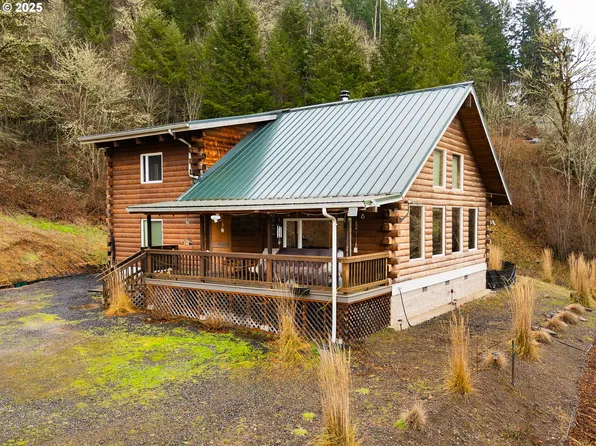 236 E D Ave, Drain, OR 97435