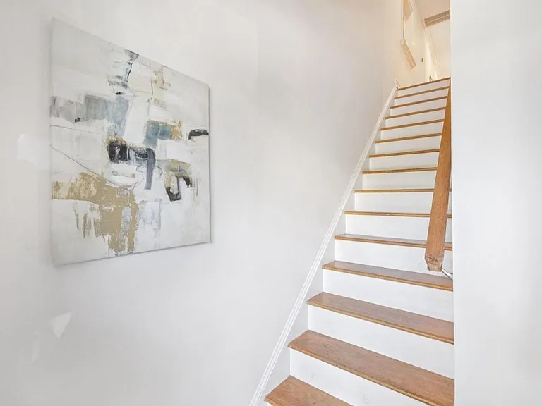 224 S St NE #2 — Photo 13