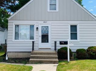 2807 26th Ave, Kenosha, WI 53140