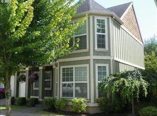 266 NE 4th St, Gresham, OR 97030