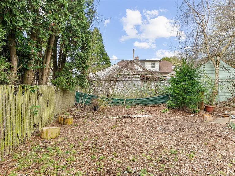 7015 N Greeley Ave #2 — Photo 58