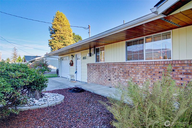 5th image of 815 Evans Drive
