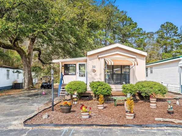 31 Burr Circle, Murrells Inlet, SC 29576