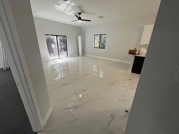 5th image of 4117 NW 79th Avenue