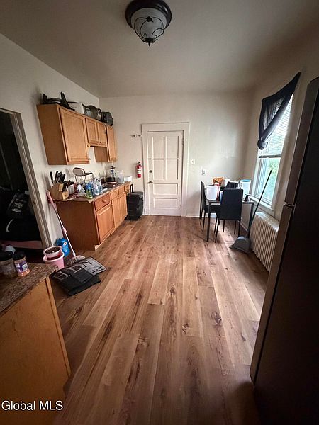 3rd image of 282 Second Avenue
