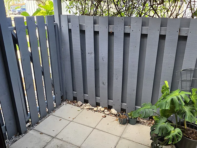Thomas St — Photo 61