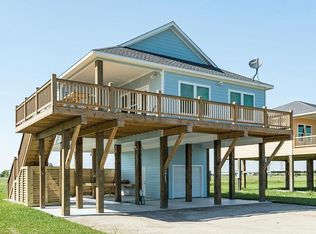 2287 E Lobster St, Crystal Beach, TX 77650