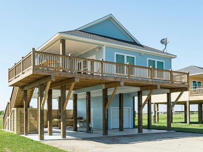 2287 E Lobster St, Crystal Beach, TX, 77650