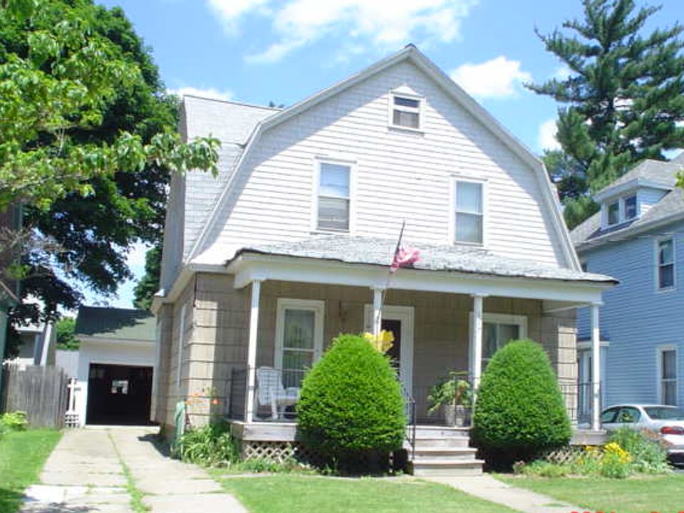 1st image of 117 Newton Ave