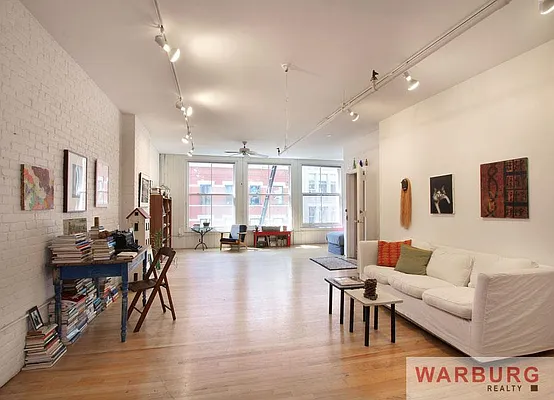 Rented by Warburg | media 6