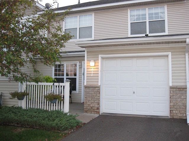 Welcome home! This town home is located in a quiet area clos