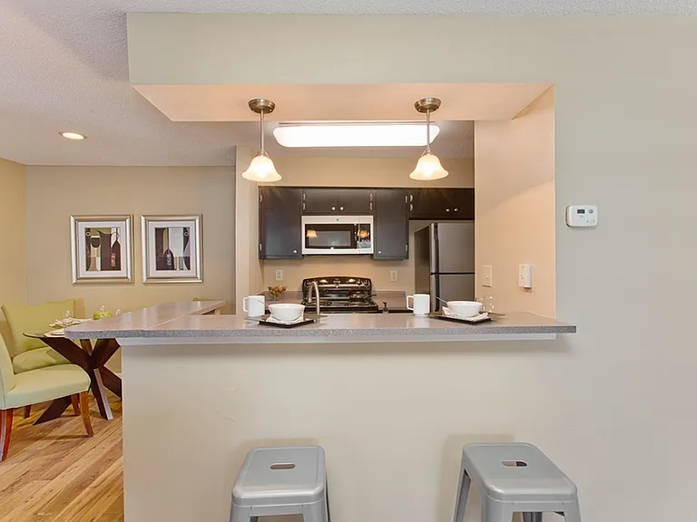 2 Bedroom Luxury-Classic Style