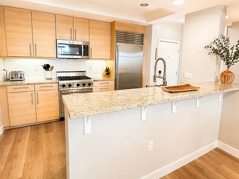 1655 N California Blvd #137 — Photo 6