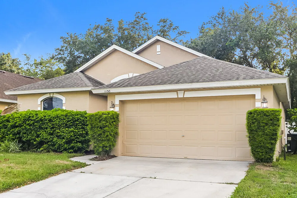3 bed, 2.0 bath, 1565 sqft, $2,470 — Photo 3