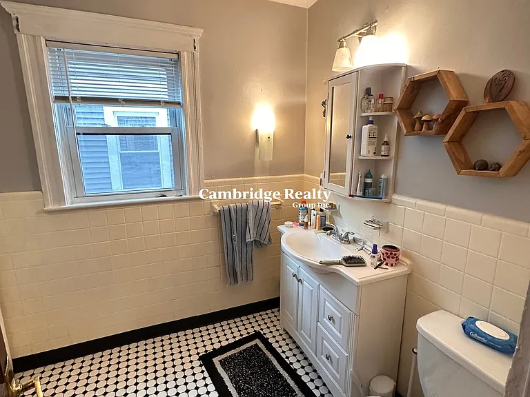 78 Fellsway W #1T — Photo 13