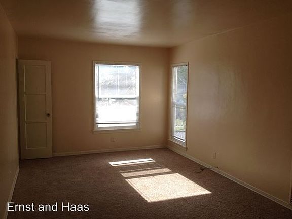 3rd image of 443 E Freeland St APT 03