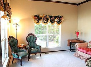 1200 Silver Oaks Dr, Edmond, OK 73025