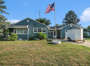 21 S 15th St, Niles, MI 49120