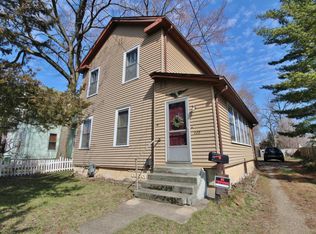 129 Middle St, Three Rivers, MI 49093