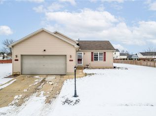 725 Grey Wolfe Dr, Lagrange, OH 44050