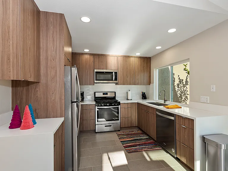 835 S Nueva Vista Dr — Photo 9